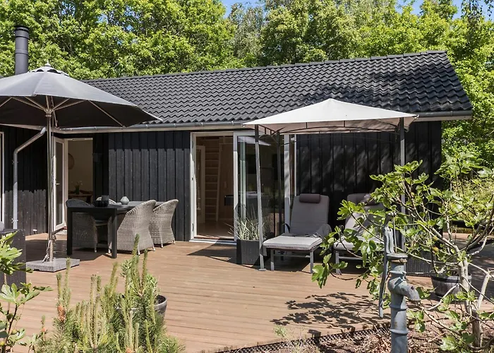 Vakantiehuis Gorgeous In With Sauna